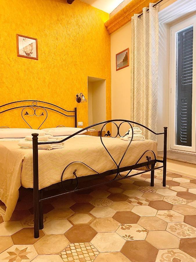 Affittacamere Palazzo Campisi *